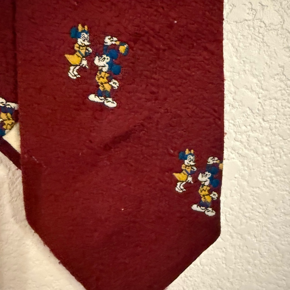 Disney Red Silk Tie with Subtle Pattern vintage collectible - Picture 2 of 4